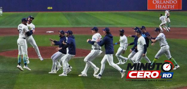 Peralta, Caminero y Díaz guían a Rays a triunfo 7-3 sobre Guardians y avanzan a la Serie Mundial