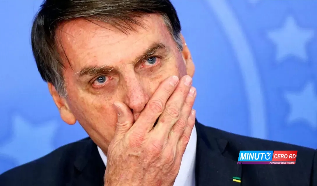 Allanan casa de Bolsonaro en pesquisa sobre falsos certificados de vacuna anticovid